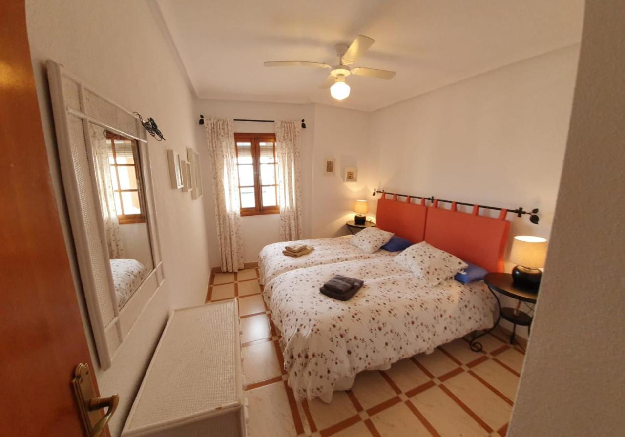 Mediterranean Beach Apartment 180º Sea & Island Views Санта-Пола Екстер'єр фото